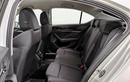 Skoda Octavia IV, 2021 год, 2 370 000 рублей, 18 фотография