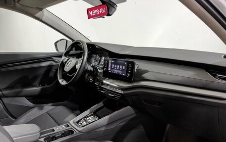 Skoda Octavia IV, 2021 год, 2 370 000 рублей, 13 фотография