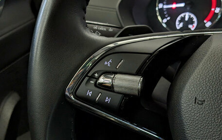 Skoda Octavia IV, 2021 год, 2 465 000 рублей, 24 фотография