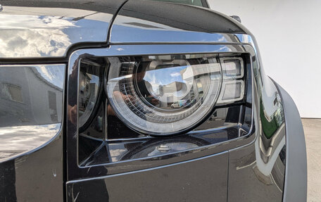 Land Rover Defender II, 2021 год, 7 200 000 рублей, 11 фотография