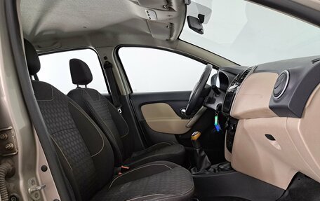Renault Logan II, 2014 год, 590 000 рублей, 14 фотография