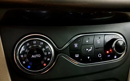 Renault Logan II, 2014 год, 590 000 рублей, 20 фотография
