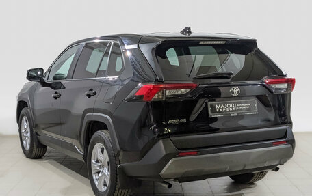 Toyota RAV4, 2022 год, 3 200 000 рублей, 7 фотография