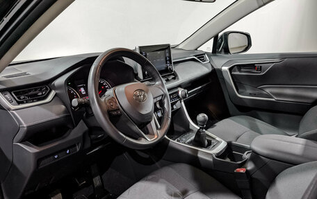Toyota RAV4, 2022 год, 3 200 000 рублей, 15 фотография