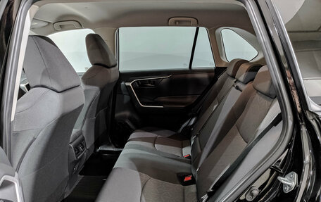 Toyota RAV4, 2022 год, 3 200 000 рублей, 18 фотография