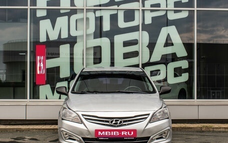 Hyundai Solaris II рестайлинг, 2016 год, 950 000 рублей, 3 фотография