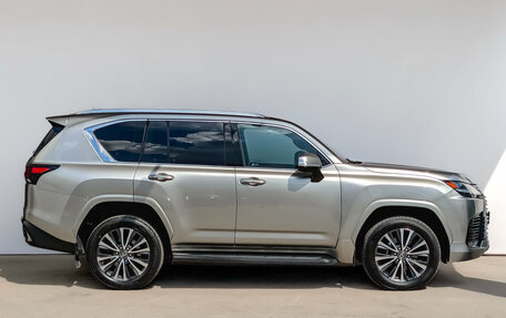 Lexus LX, 2022 год, 13 500 000 рублей, 4 фотография