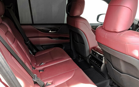 Lexus LX, 2022 год, 13 500 000 рублей, 18 фотография