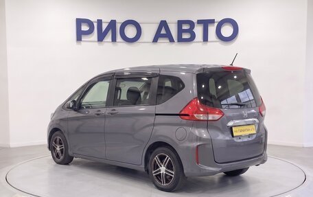 Honda Freed II, 2016 год, 1 549 999 рублей, 4 фотография