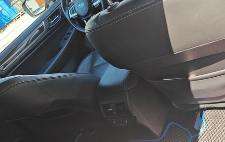 Subaru Outback IV рестайлинг, 2017 год, 2 200 000 рублей, 23 фотография