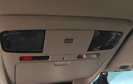 Subaru Outback IV рестайлинг, 2017 год, 2 200 000 рублей, 36 фотография