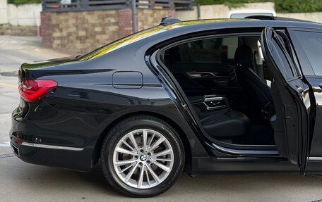 BMW 7 серия, 2017 год, 2 390 000 рублей, 2 фотография
