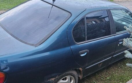 Nissan Primera II рестайлинг, 1998 год, 65 000 рублей, 3 фотография