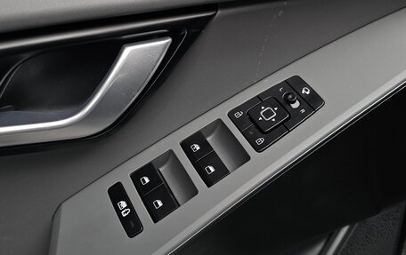 KIA Niro, 2022 год, 2 030 000 рублей, 23 фотография