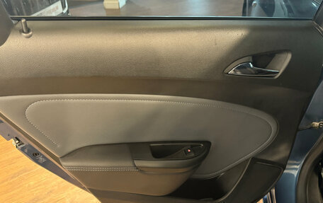 Opel Astra J, 2013 год, 770 000 рублей, 12 фотография