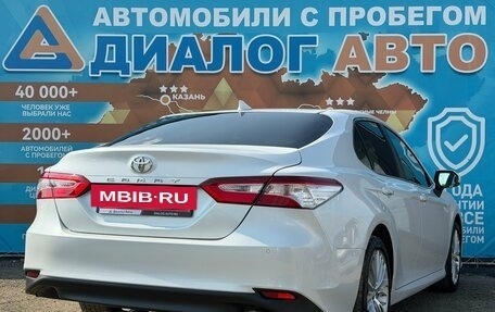 Toyota Camry, 2018 год, 2 150 000 рублей, 3 фотография
