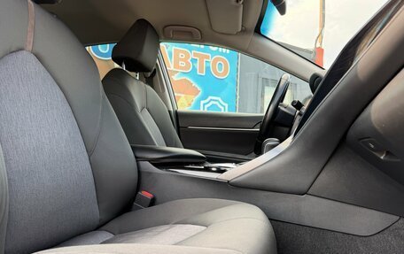 Toyota Camry, 2018 год, 2 150 000 рублей, 26 фотография