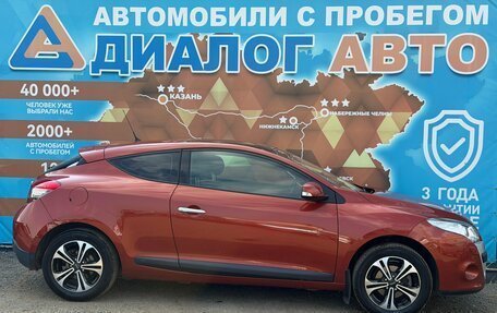 Renault Megane III, 2011 год, 600 000 рублей, 2 фотография