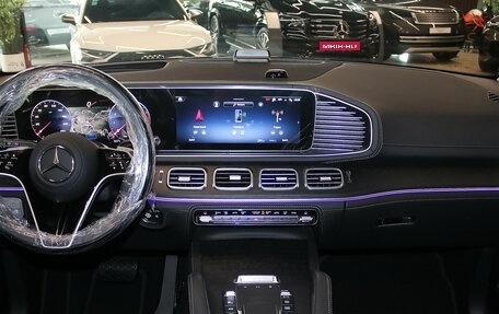 Mercedes-Benz GLE, 2026 год, 13 200 000 рублей, 17 фотография
