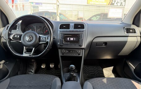 Volkswagen Polo VI (EU Market), 2018 год, 1 150 000 рублей, 25 фотография