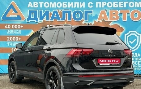 Volkswagen Tiguan II, 2021 год, 2 999 000 рублей, 6 фотография
