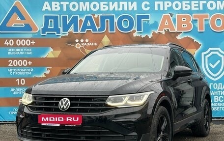 Volkswagen Tiguan II, 2021 год, 2 999 000 рублей, 9 фотография