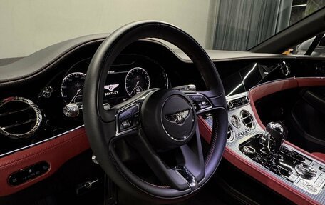 Bentley Continental GT III, 2019 год, 15 994 000 рублей, 15 фотография