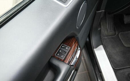 Land Rover Range Rover IV рестайлинг, 2014 год, 3 949 900 рублей, 28 фотография