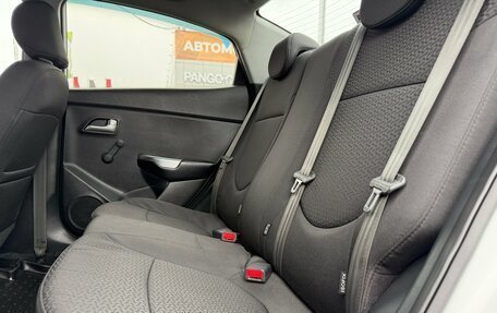 KIA Rio III рестайлинг, 2016 год, 874 000 рублей, 17 фотография