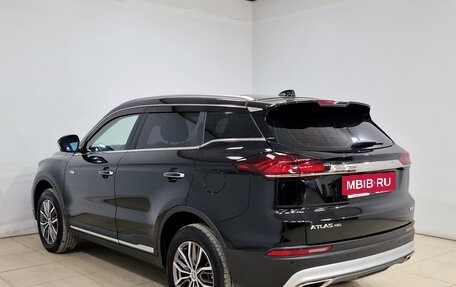 Geely Atlas, 2024 год, 2 200 000 рублей, 9 фотография