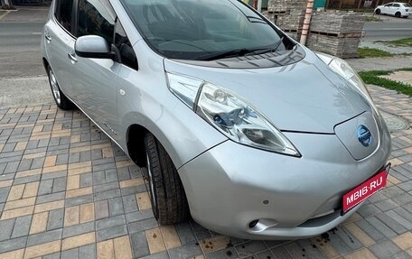 Nissan Leaf I, 2011 год, 680 000 рублей, 1 фотография