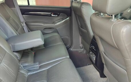 Toyota Land Cruiser Prado 120 рестайлинг, 2008 год, 1 750 000 рублей, 6 фотография