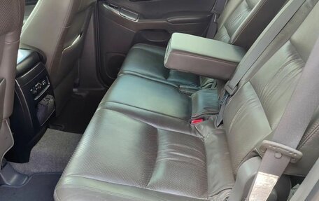 Toyota Land Cruiser Prado 120 рестайлинг, 2008 год, 1 750 000 рублей, 9 фотография