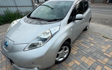 Nissan Leaf I, 2011 год, 680 000 рублей, 3 фотография