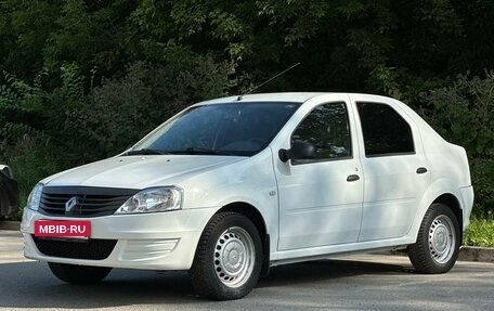 Renault Logan I, 2015 год, 585 000 рублей, 2 фотография
