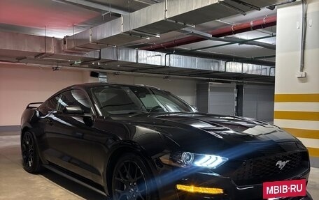 Ford Mustang VI рестайлинг, 2018 год, 3 250 000 рублей, 2 фотография