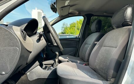 Renault Logan I, 2015 год, 585 000 рублей, 13 фотография