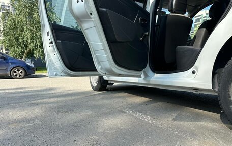 Renault Logan I, 2015 год, 585 000 рублей, 9 фотография