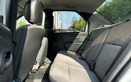 Renault Logan I, 2015 год, 585 000 рублей, 15 фотография