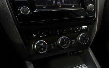 Skoda Octavia, 2017 год, 1 790 000 рублей, 22 фотография