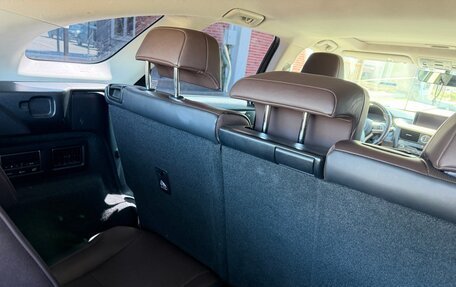 Lexus RX IV рестайлинг, 2019 год, 5 850 000 рублей, 17 фотография