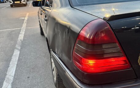 Mercedes-Benz C-Класс, 1997 год, 240 000 рублей, 2 фотография