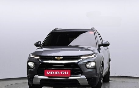 Chevrolet TrailBlazer, 2022 год, 1 787 007 рублей, 2 фотография