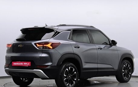 Chevrolet TrailBlazer, 2022 год, 1 787 007 рублей, 3 фотография