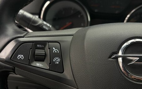 Opel Astra K, 2017 год, 999 900 рублей, 9 фотография