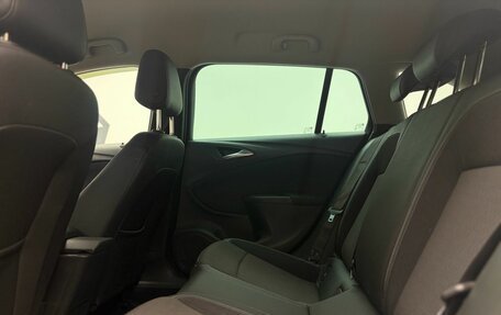 Opel Astra K, 2017 год, 999 900 рублей, 18 фотография