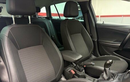 Opel Astra K, 2017 год, 999 900 рублей, 21 фотография