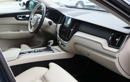 Volvo XC60 II, 2019 год, 3 050 000 рублей, 13 фотография