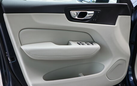 Volvo XC60 II, 2019 год, 3 050 000 рублей, 11 фотография
