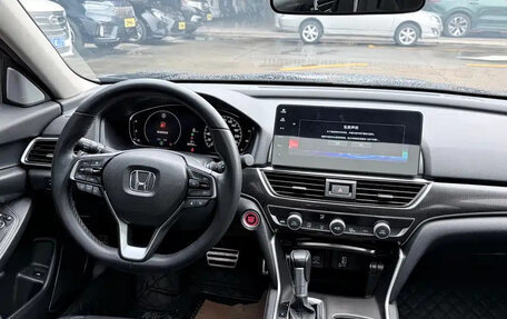 Honda Accord IX рестайлинг, 2022 год, 3 207 000 рублей, 10 фотография